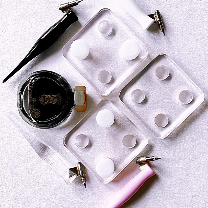 Ash Calligraphy Dinky Dips - Image 2