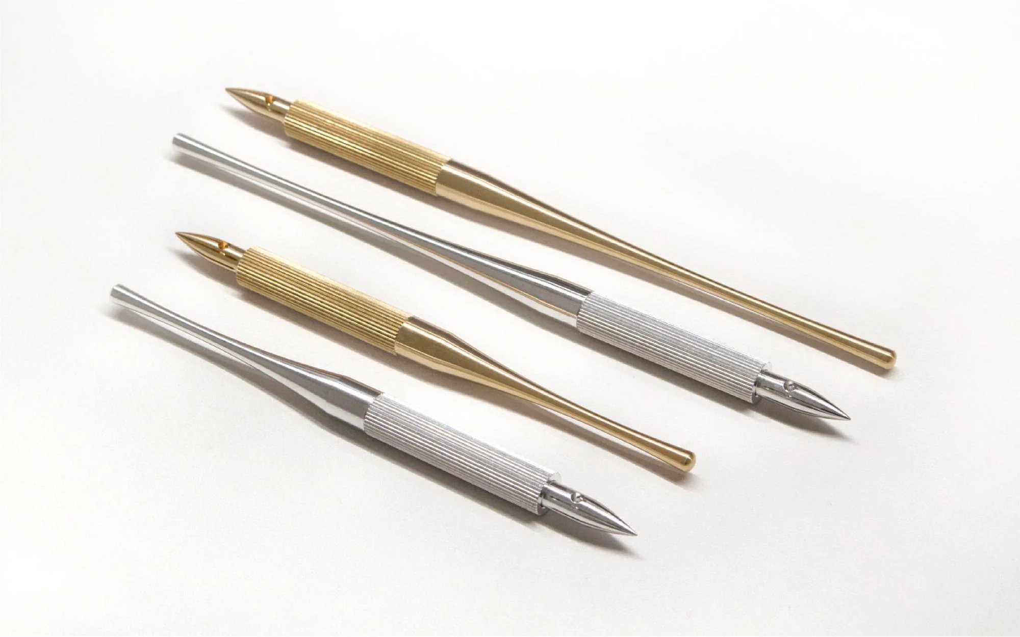 Colorverse Shuttle Small Nib Holder - Brass - Image 4