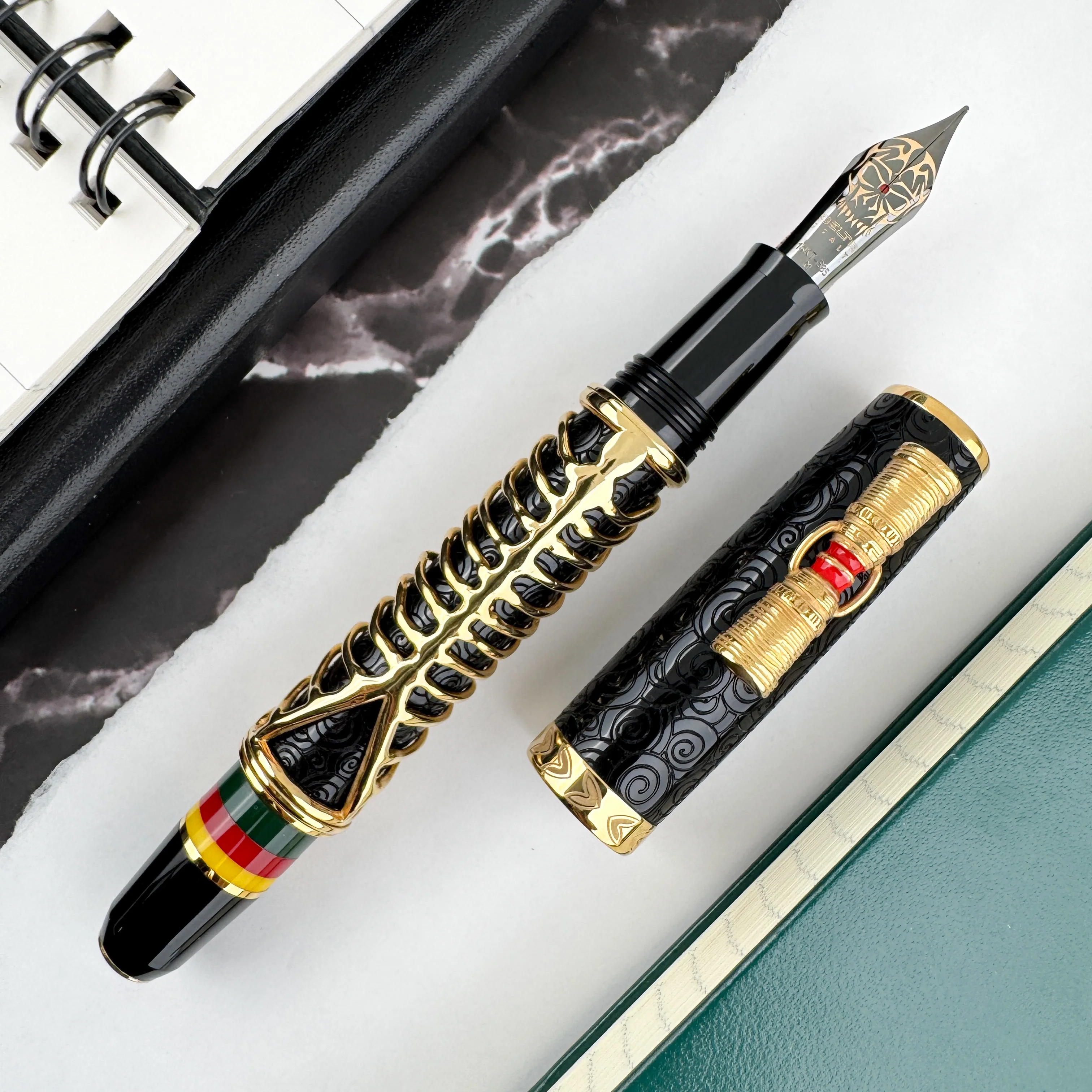 Delta Indigenous People Vermeil Fountain Pen - Simbu (Limited Edition)