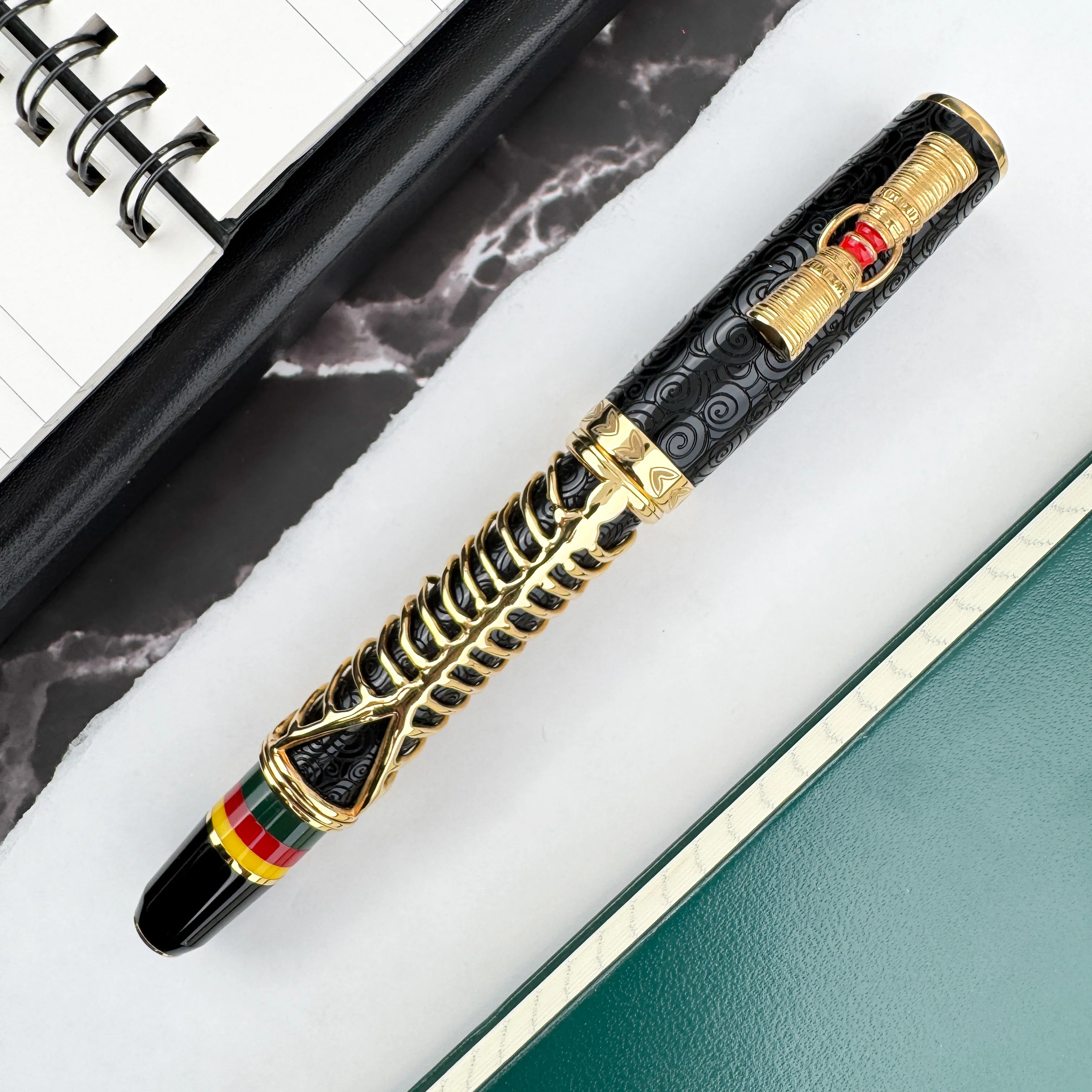 Delta Indigenous People Vermeil Fountain Pen - Simbu (Limited Edition) - Image 2