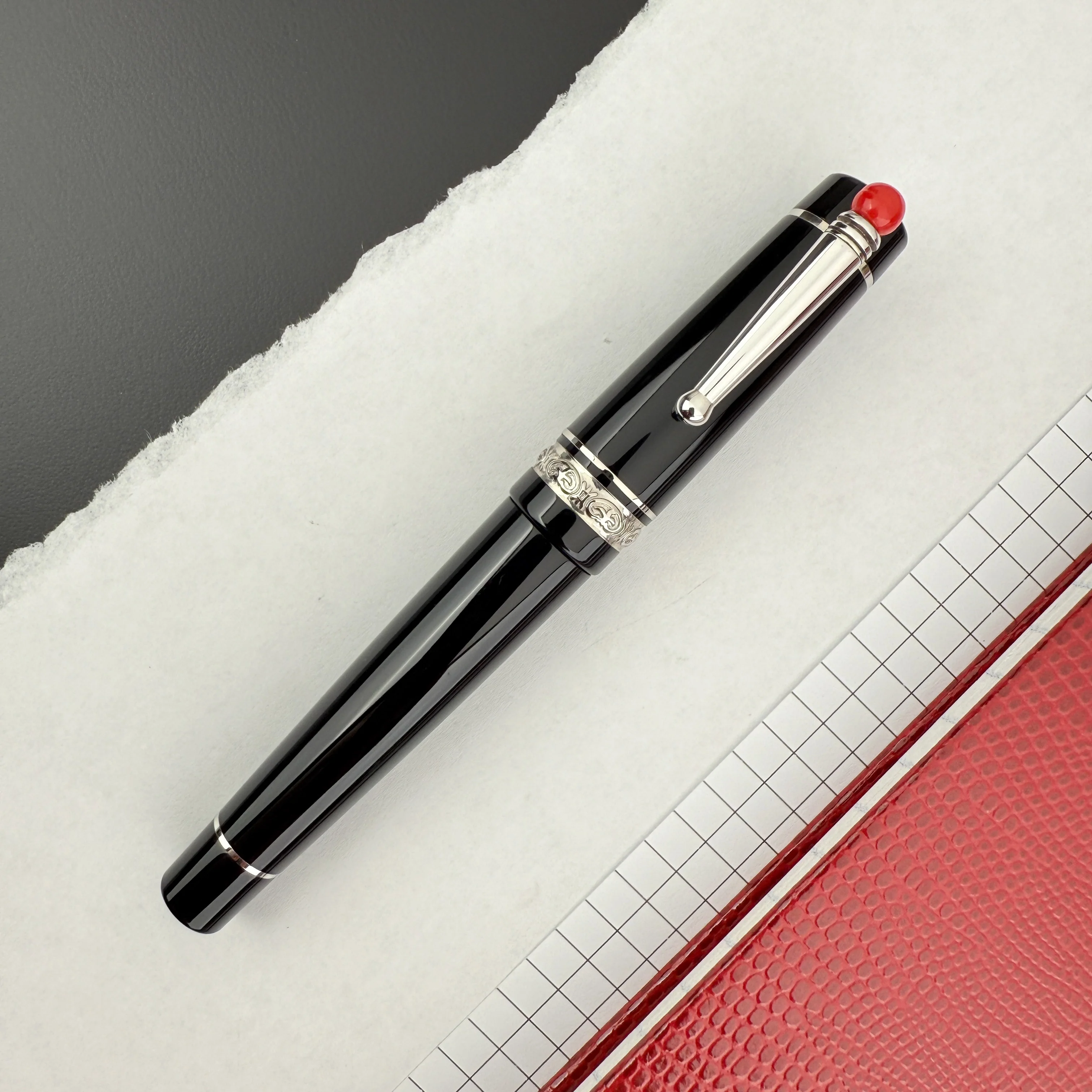Delta We 17 Mini Fountain Pen - Image 2