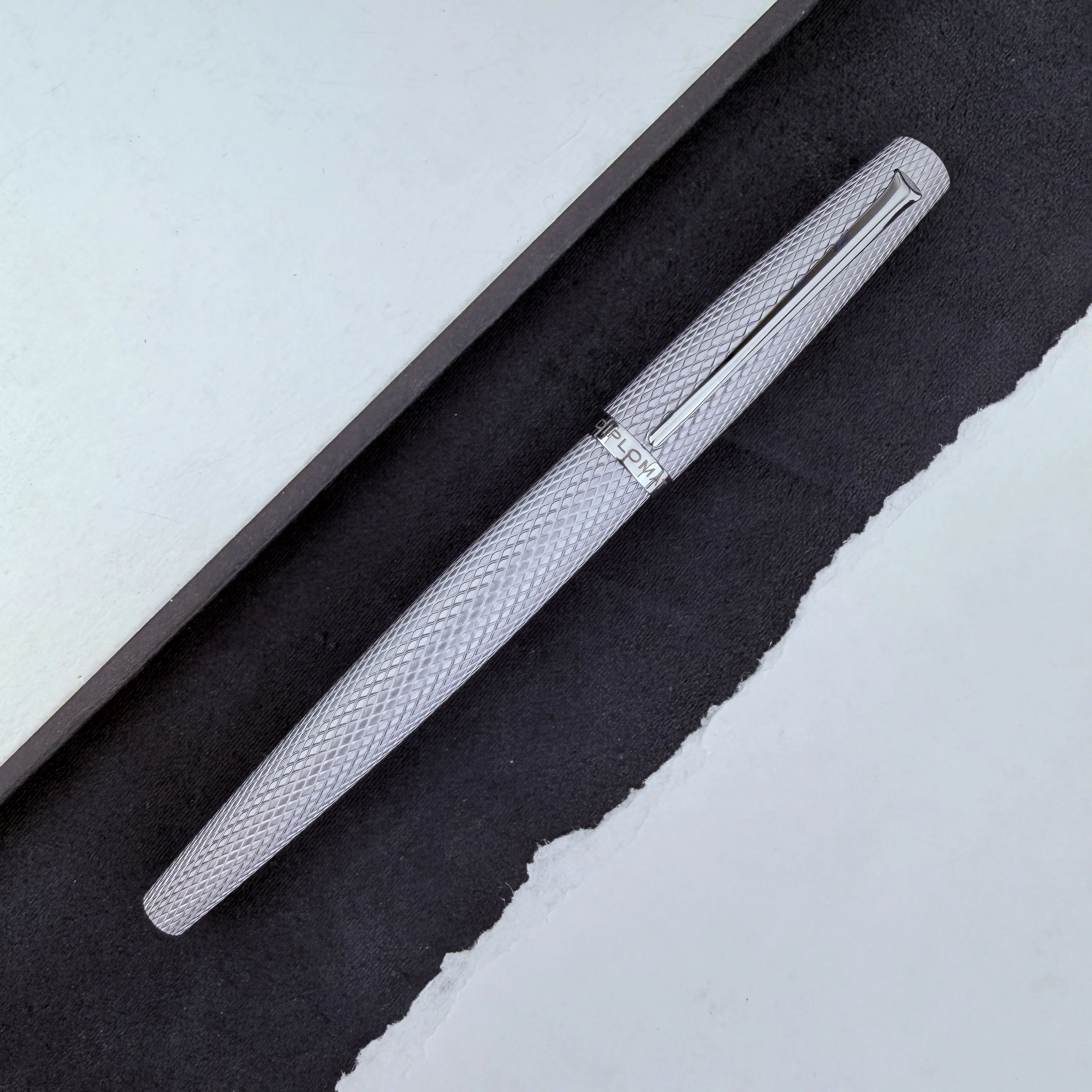 Diplomat Viper Rollerball Pen - Silver Guilloche