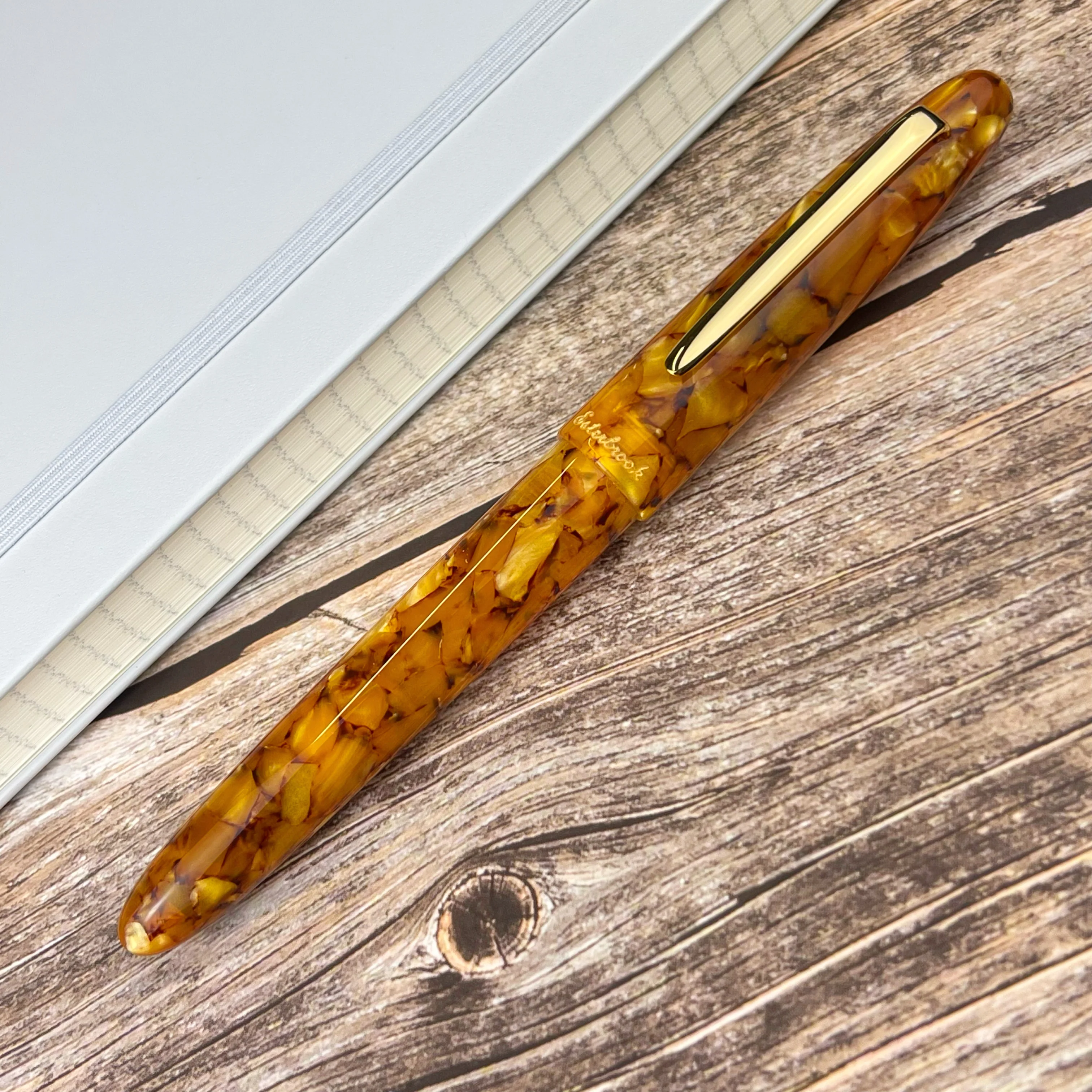 Esterbrook Estie Fountain Pen - Honeycomb w/ Gold Trim - Image 4