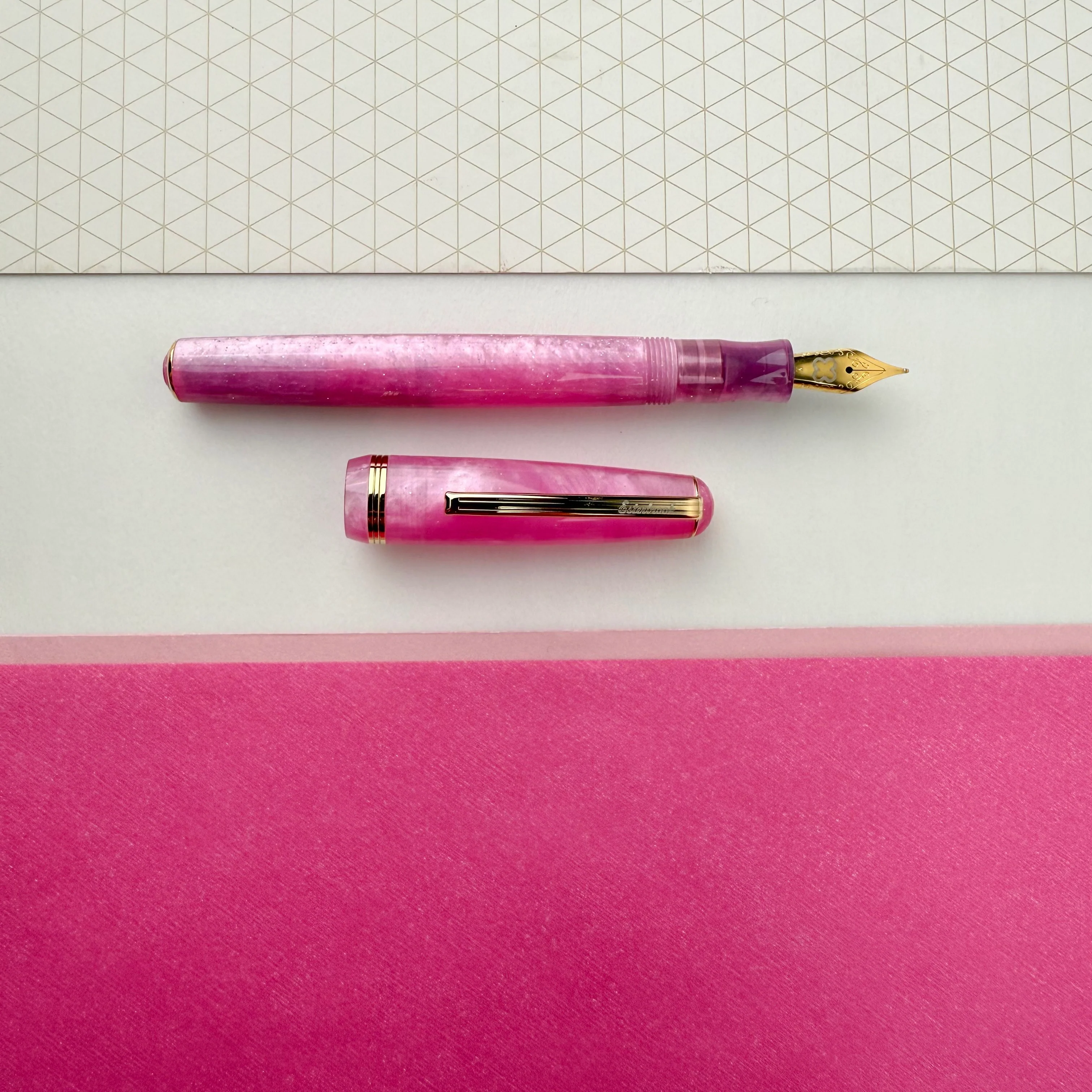 Esterbrook JR Pocket Fountain Pen - Love Potion (Special Edition) - Image 4