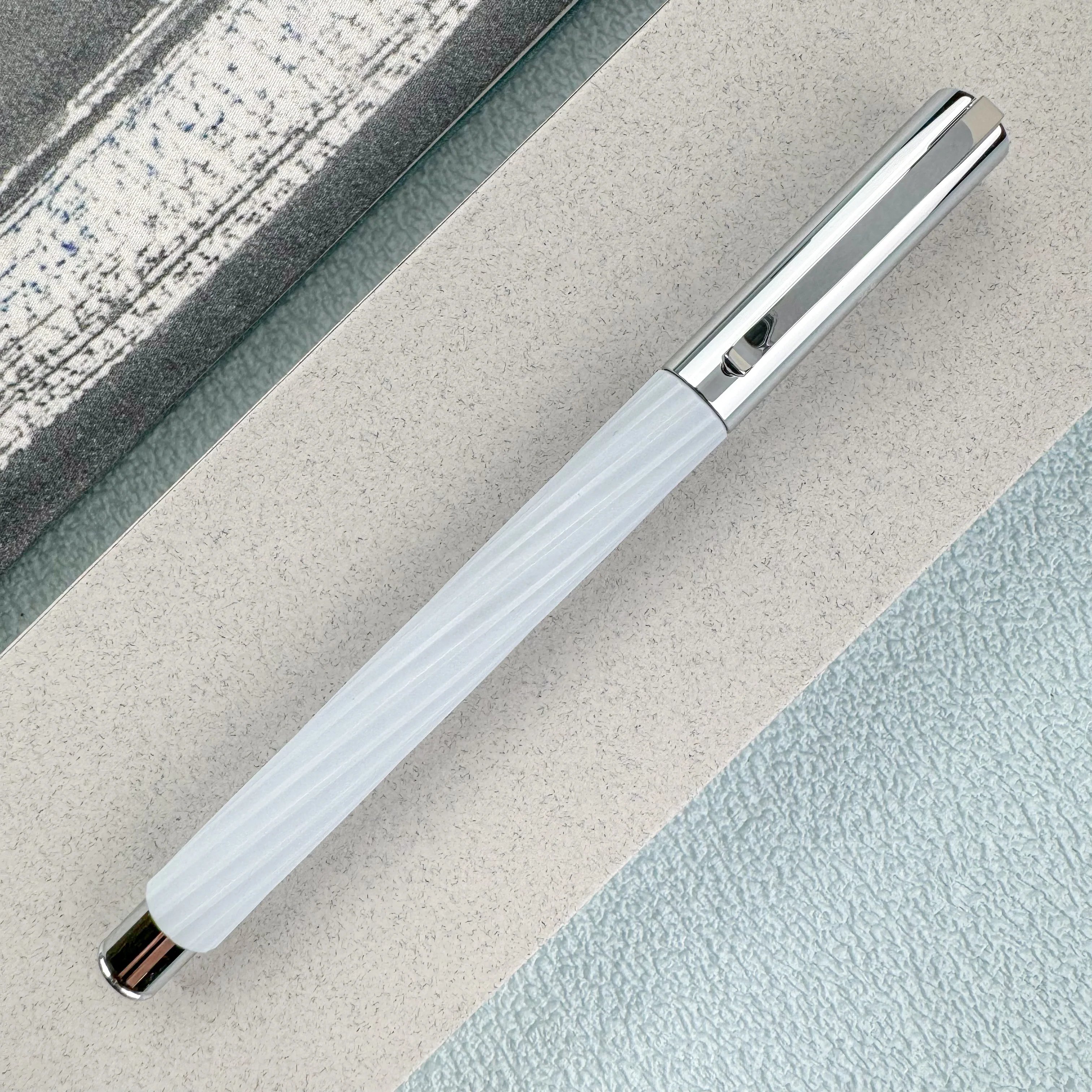 Faber-Castell Ambition Fountain Pen - Italic Ice Blue (Limited Edition) - Image 2