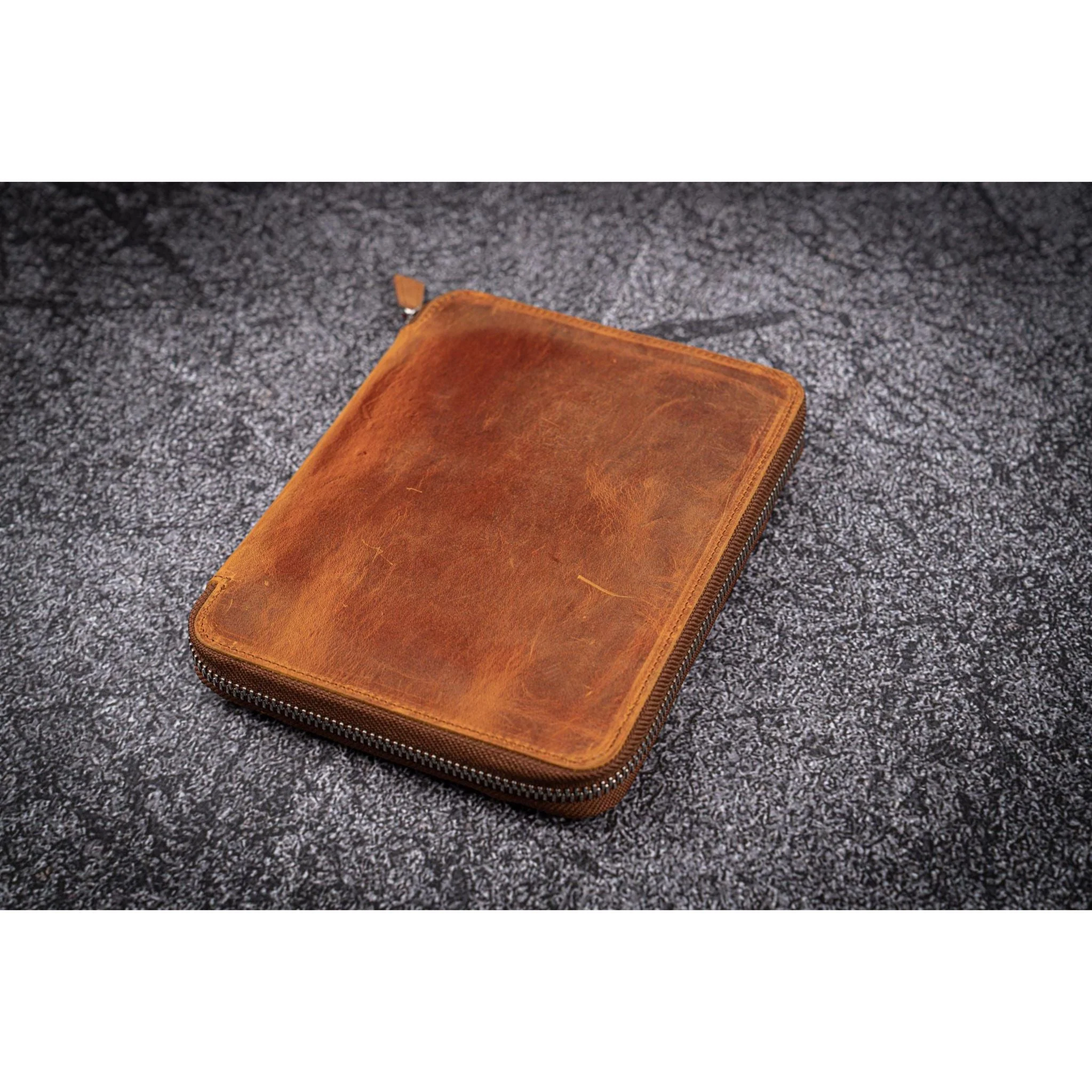 Galen Leather 10 Pen Zipper Case with A5 Notebook Holder - Image 6