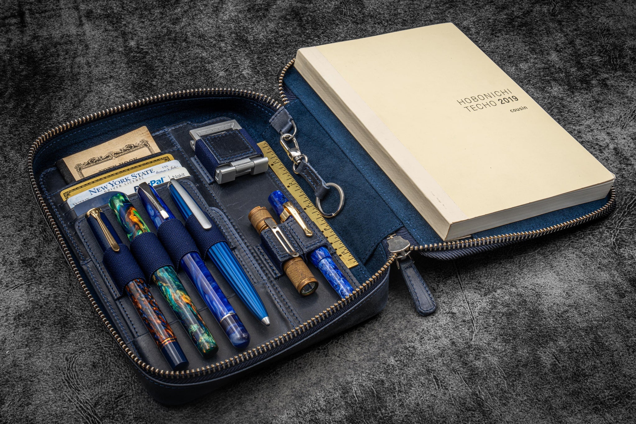 Galen Leather Expansi-Folio Leather Wide A5 Zip Folio - Image 7
