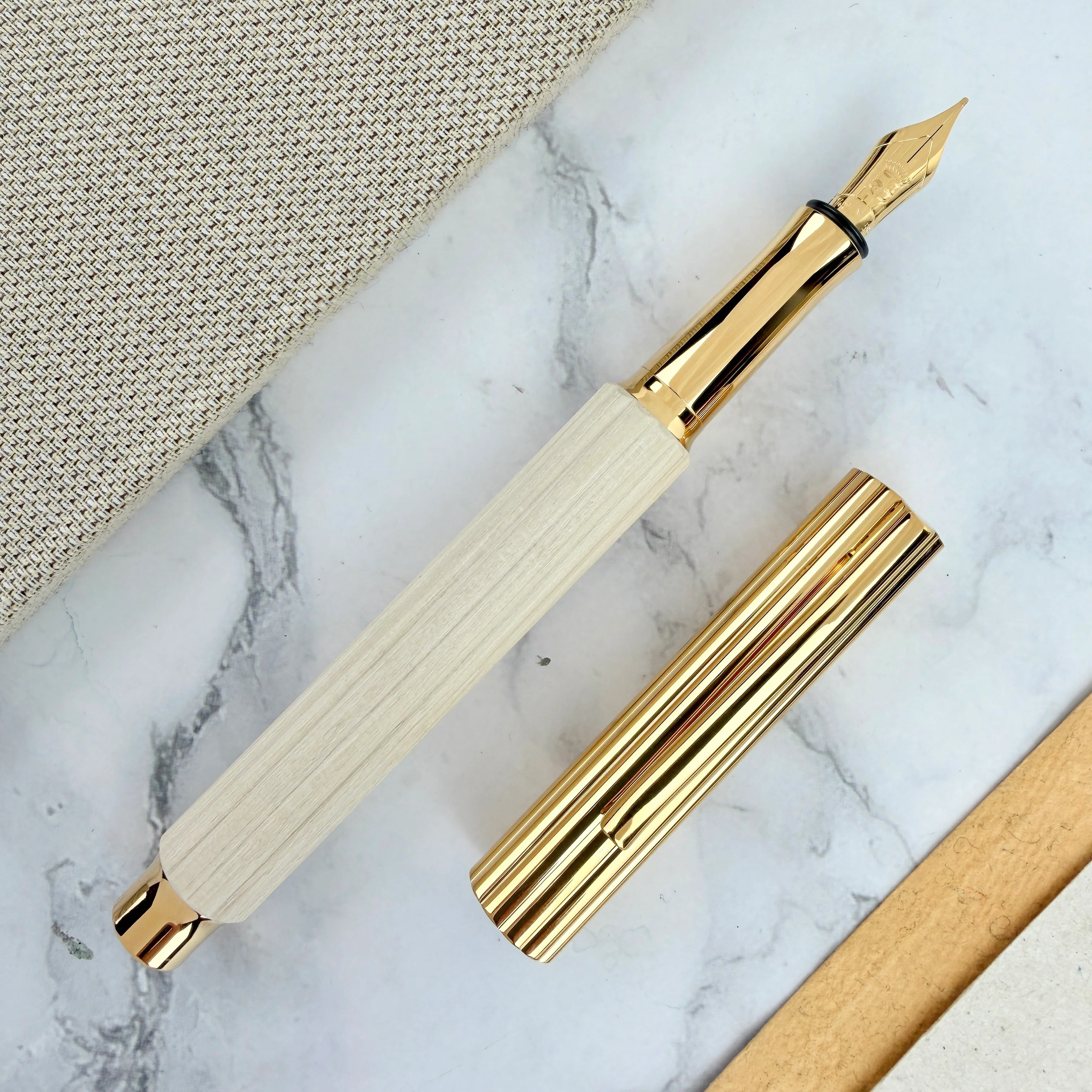 Graf von Faber-Castell Bloom Fountain Pen - Hornbeam