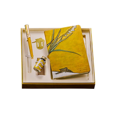 Laban A Sanyu In Hand Fountain Pen - Gold - Image 4