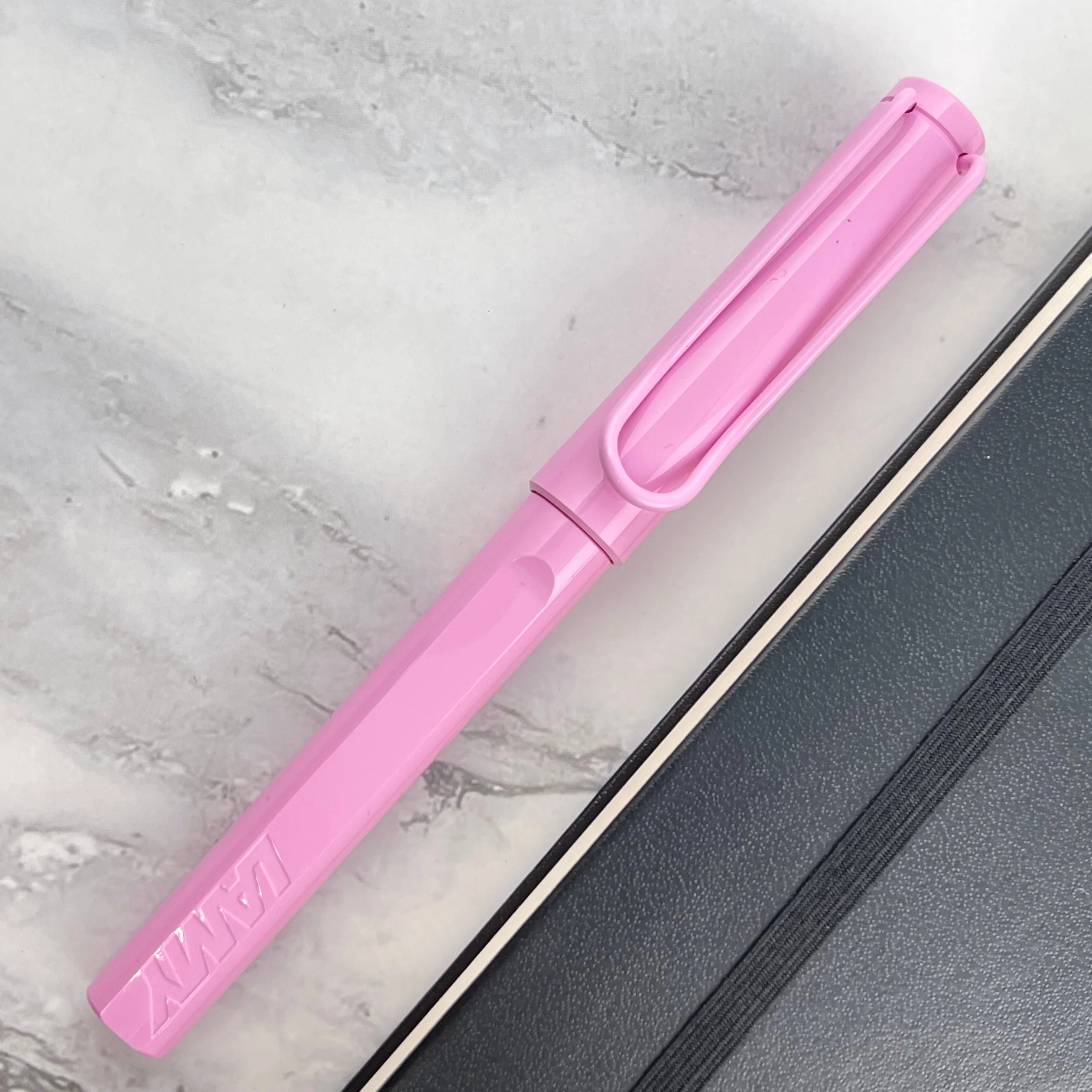 Lamy Safari Rollerball Pen - Light Rose (Special Edition)