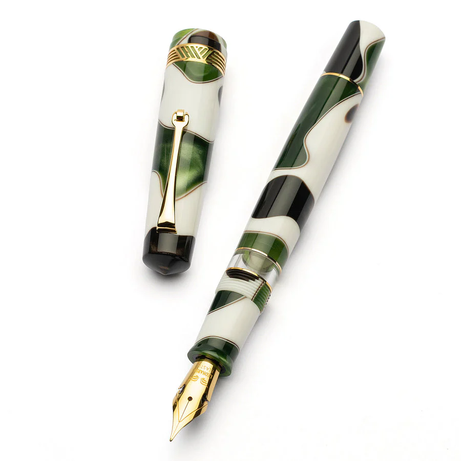 Leonardo Momento Magico Fountain Pen - Foglio w/ Gold Trim - Image 3