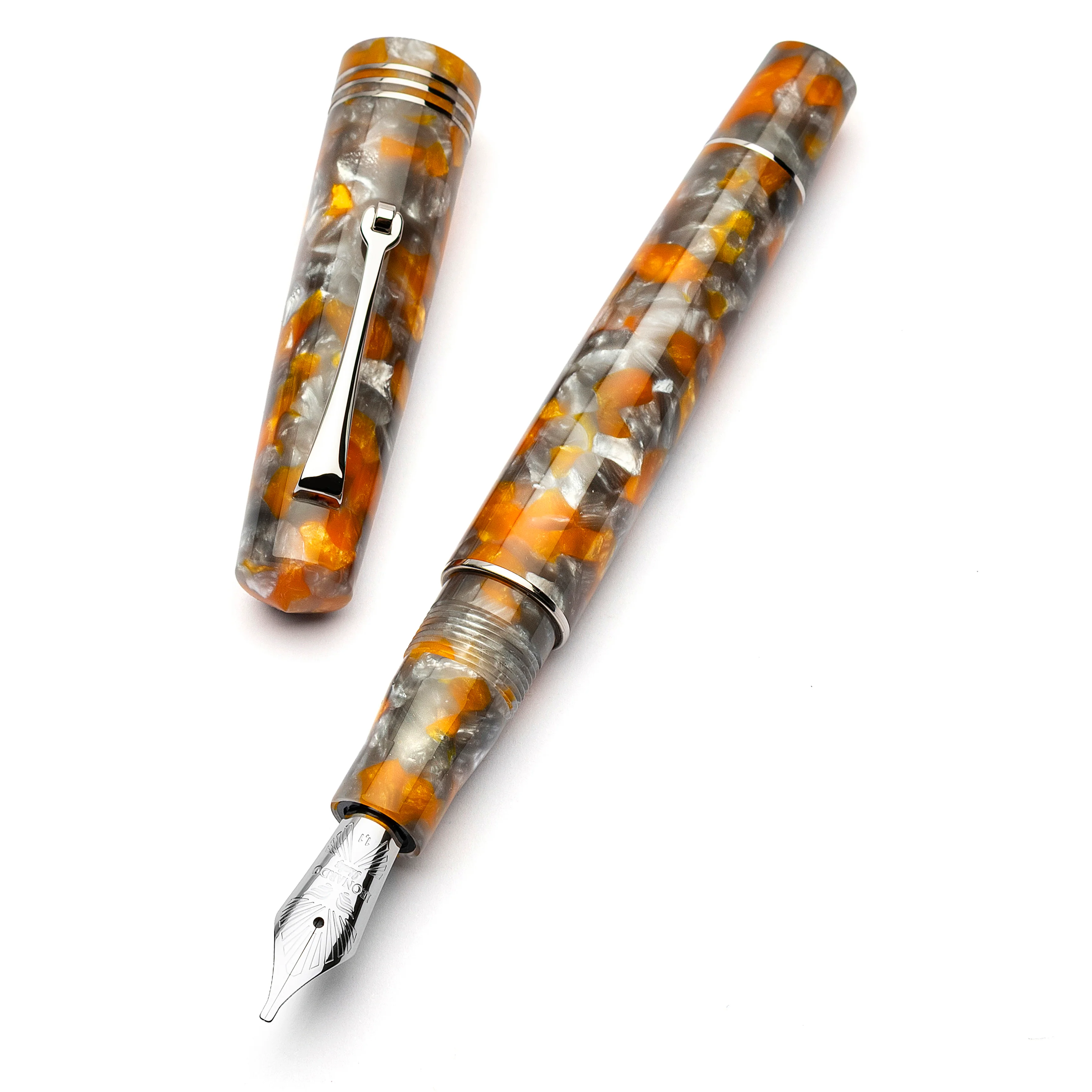 Leonardo Momento Zero Fountain Pen - Lava E Cenere with Silver Trim (Limited Edition) - Image 3