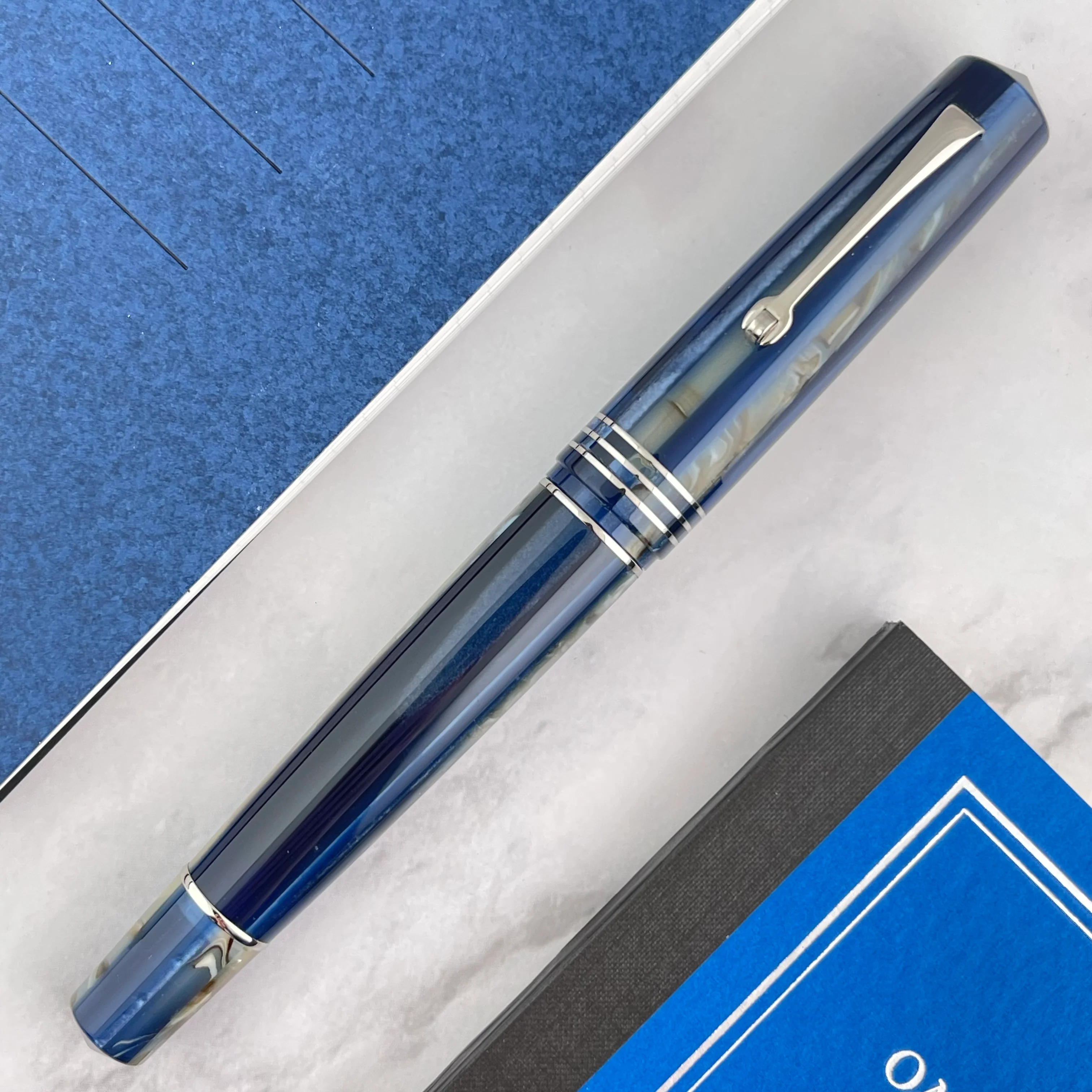 Leonardo Momento Zero Grande 2.0 Fountain Pen - Dark Hawaii - Image 2