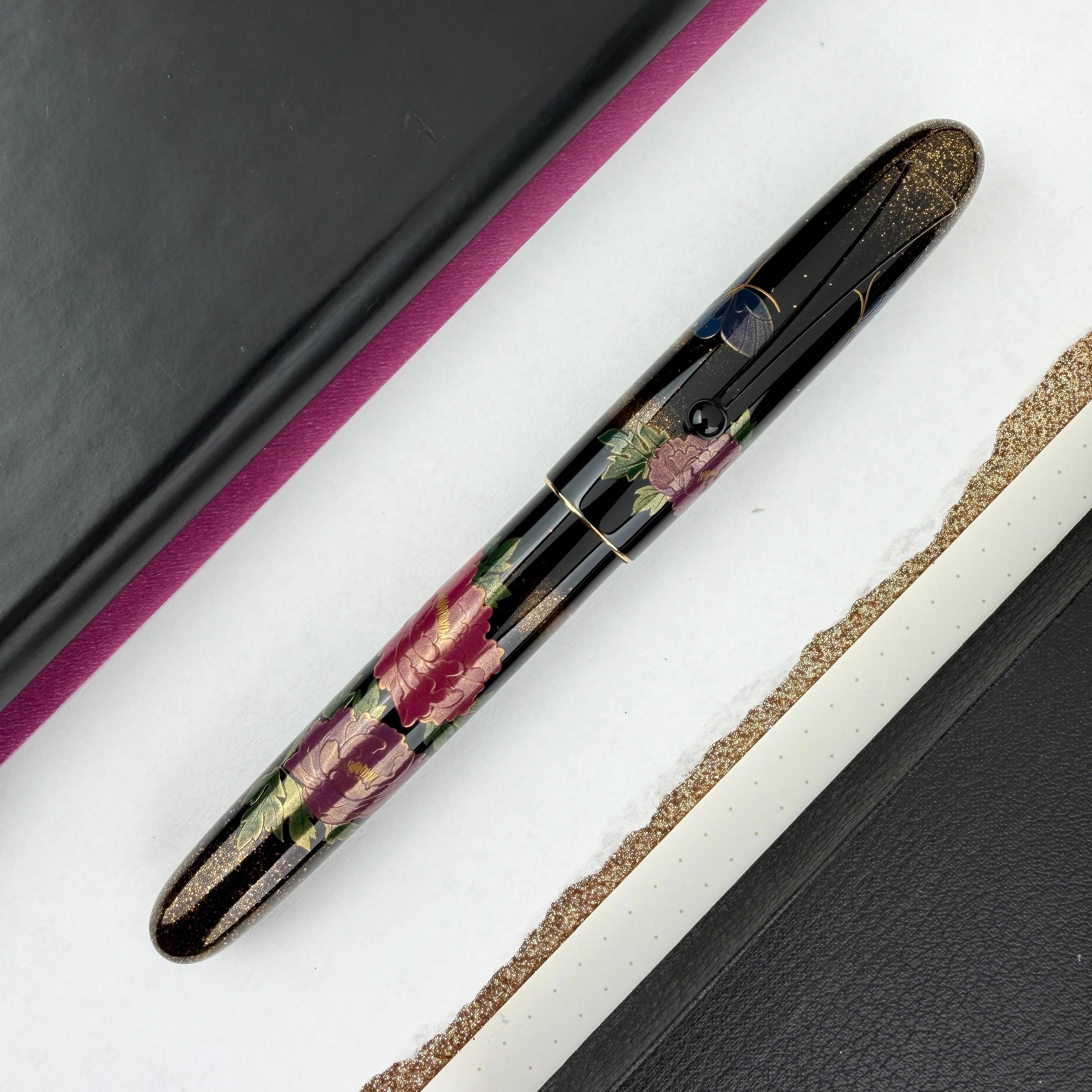 Namiki Yukari Royale Fountain Pen - Peony - Image 2