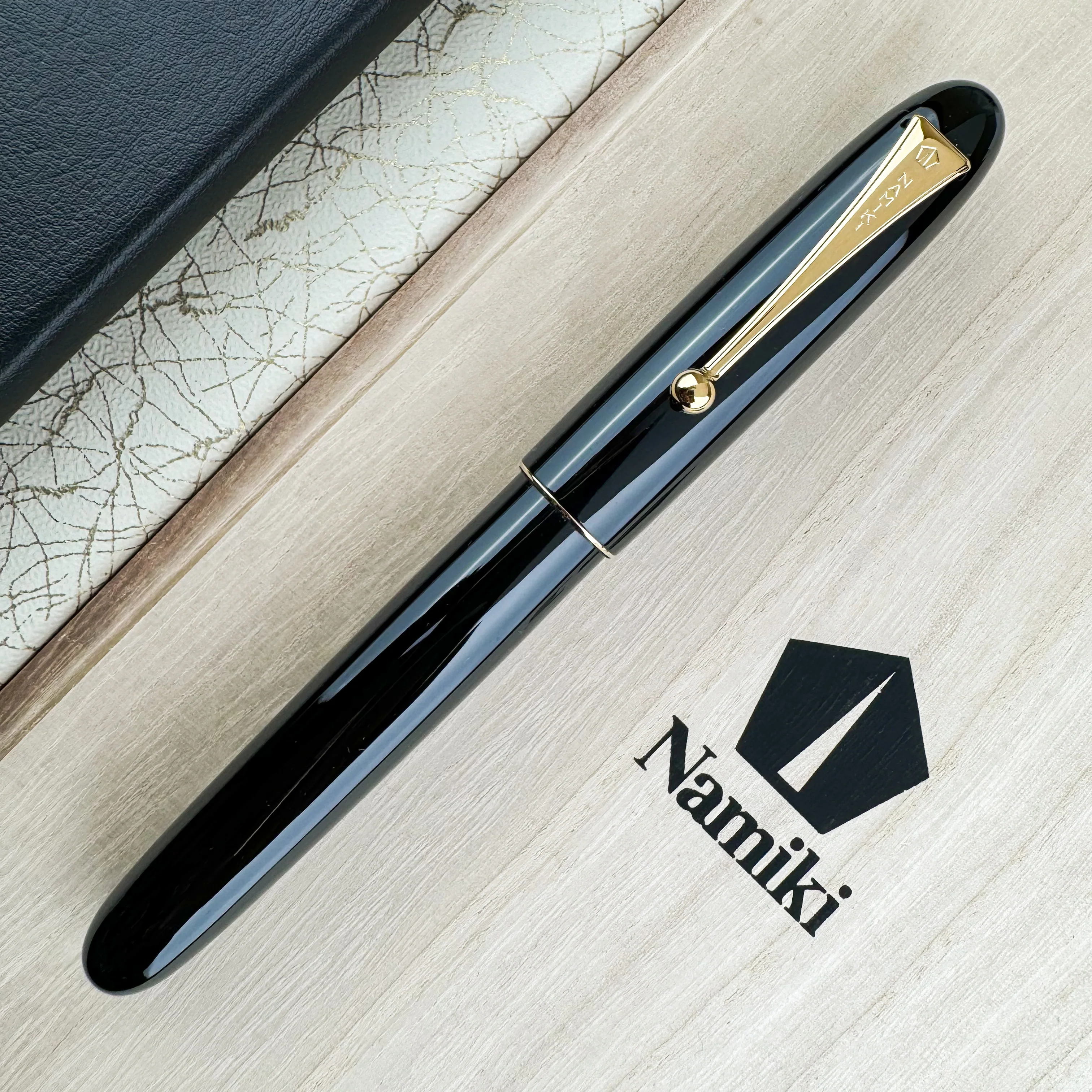 Namiki Yukari Royale Urushi Fountain Pen - Black - Image 2