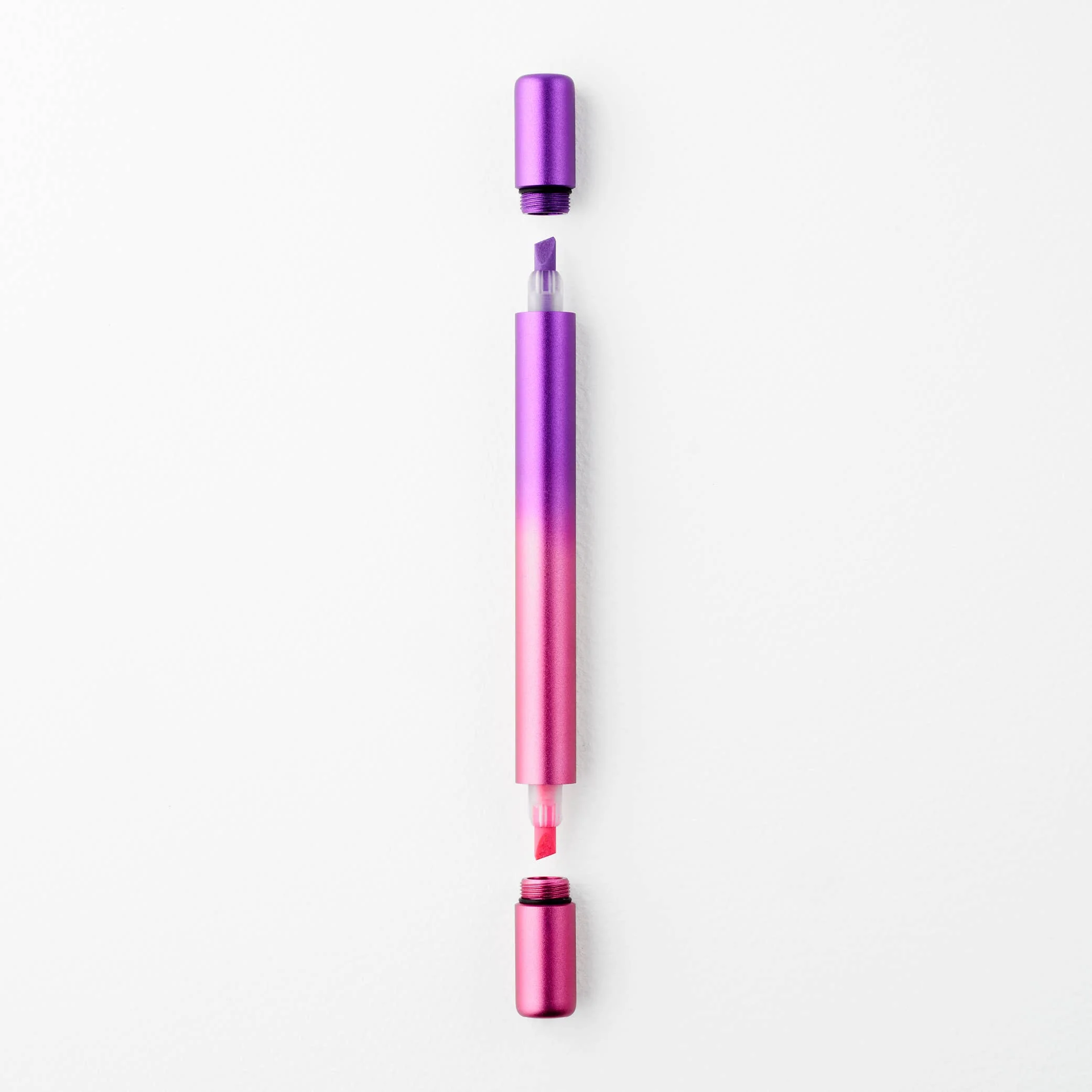 Tom's Studio Ori – the infinitely refillable highlighter - Image 5