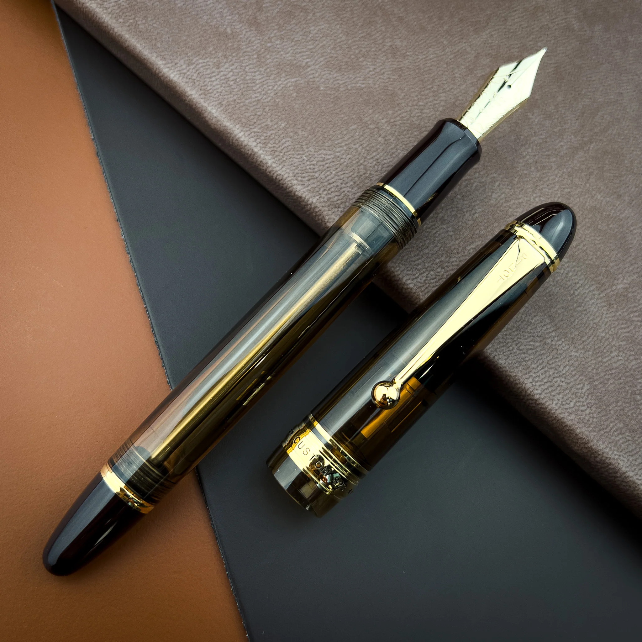 Pilot Custom 823 Fountain Pen - Amber - Image 3