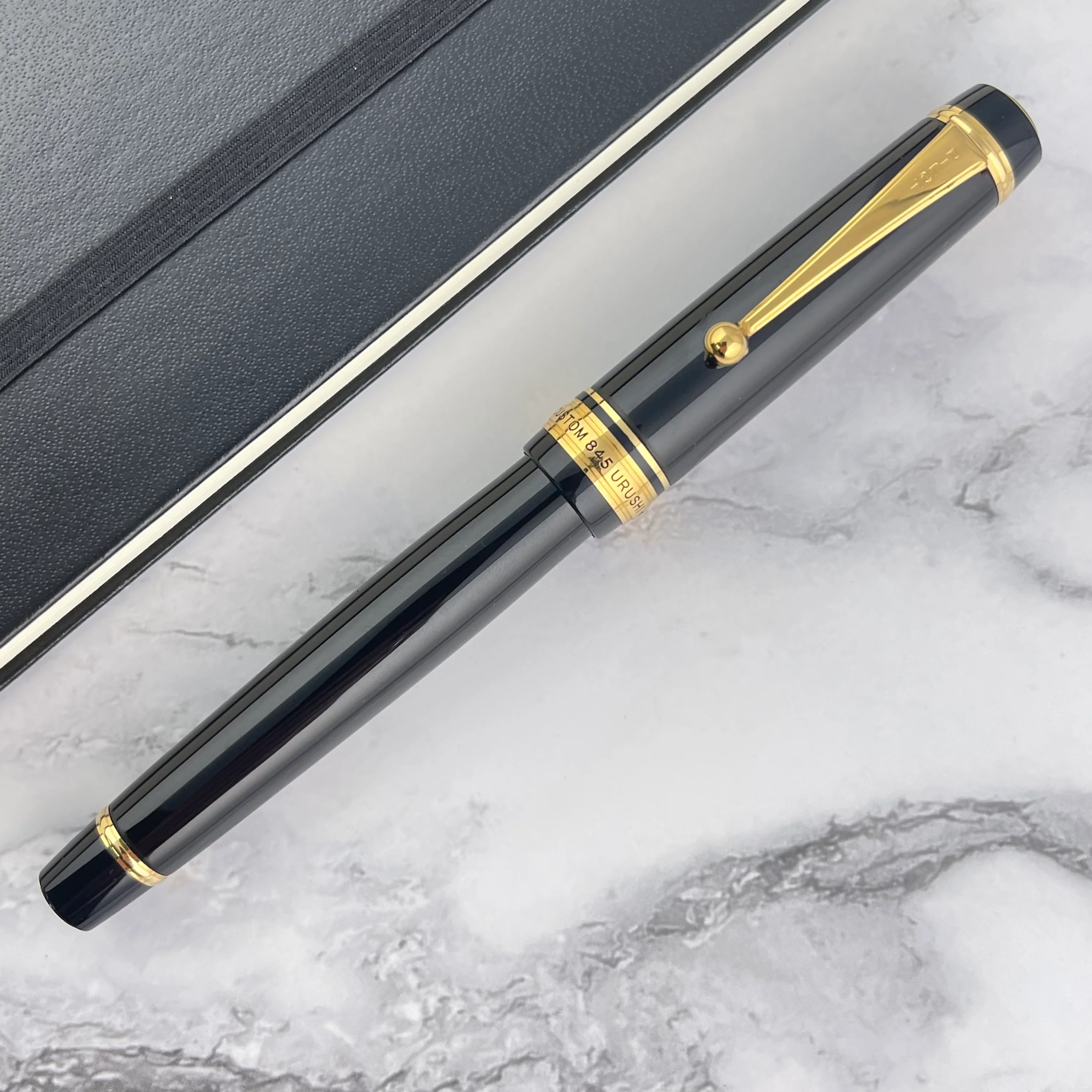 Pilot Custom Urushi 845 Fountain Pen - Black - Image 2