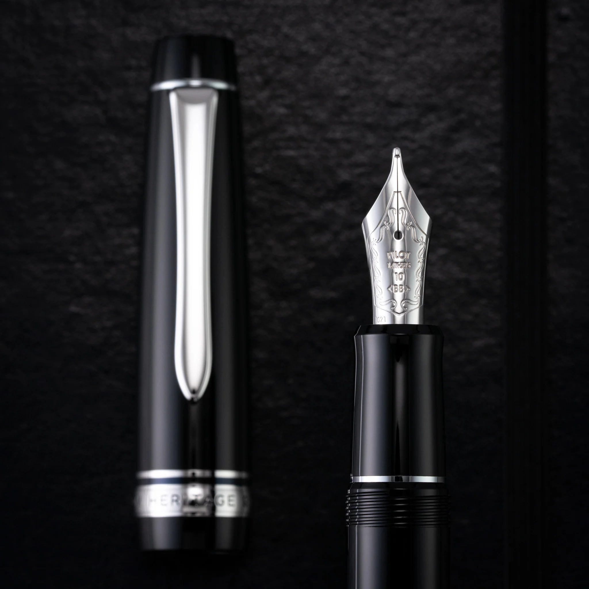 Pilot Custom Heritage 912 Fountain Pen - Black - Image 15