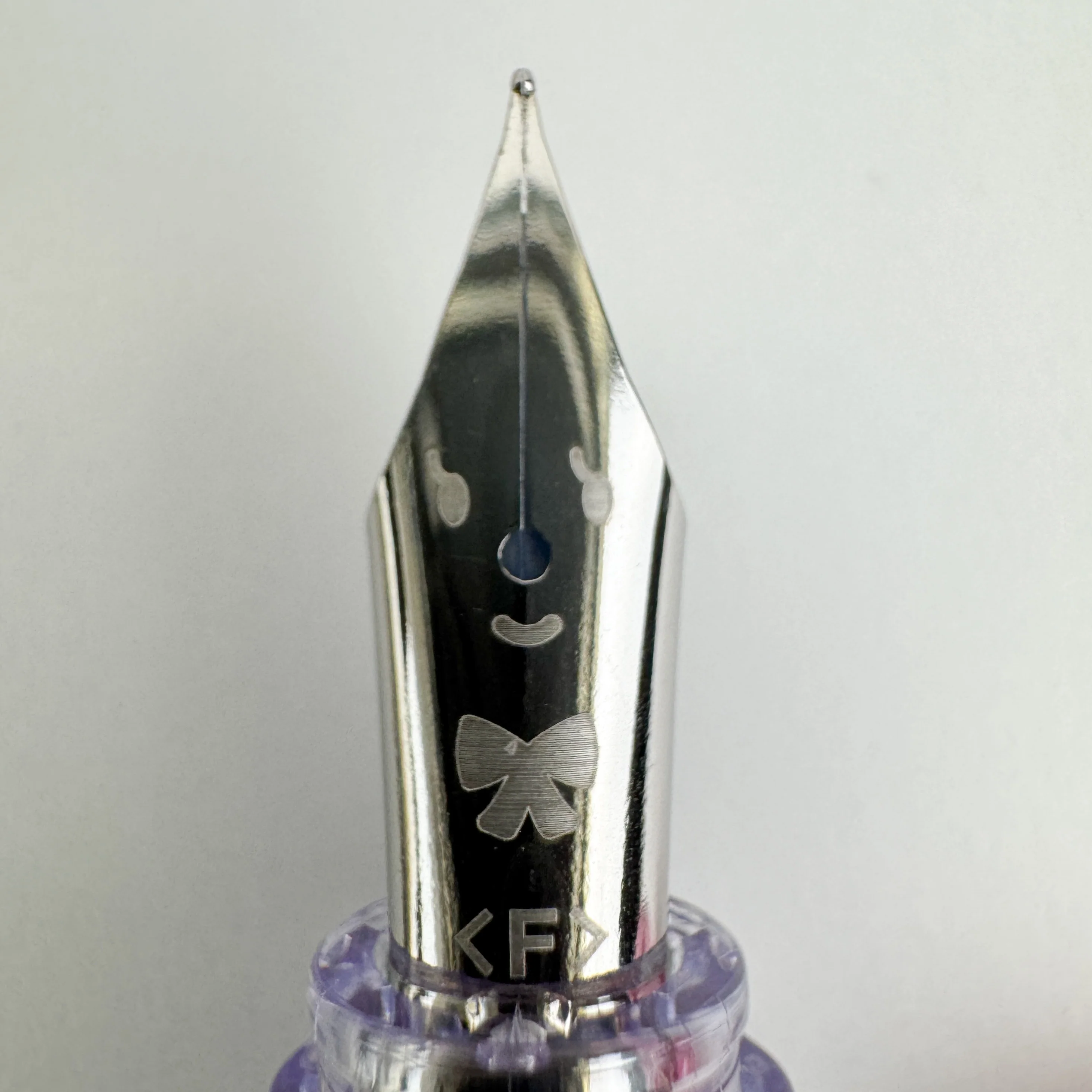 Pilot Kakuno Fountain Pen - Translucent Pink - Image 3