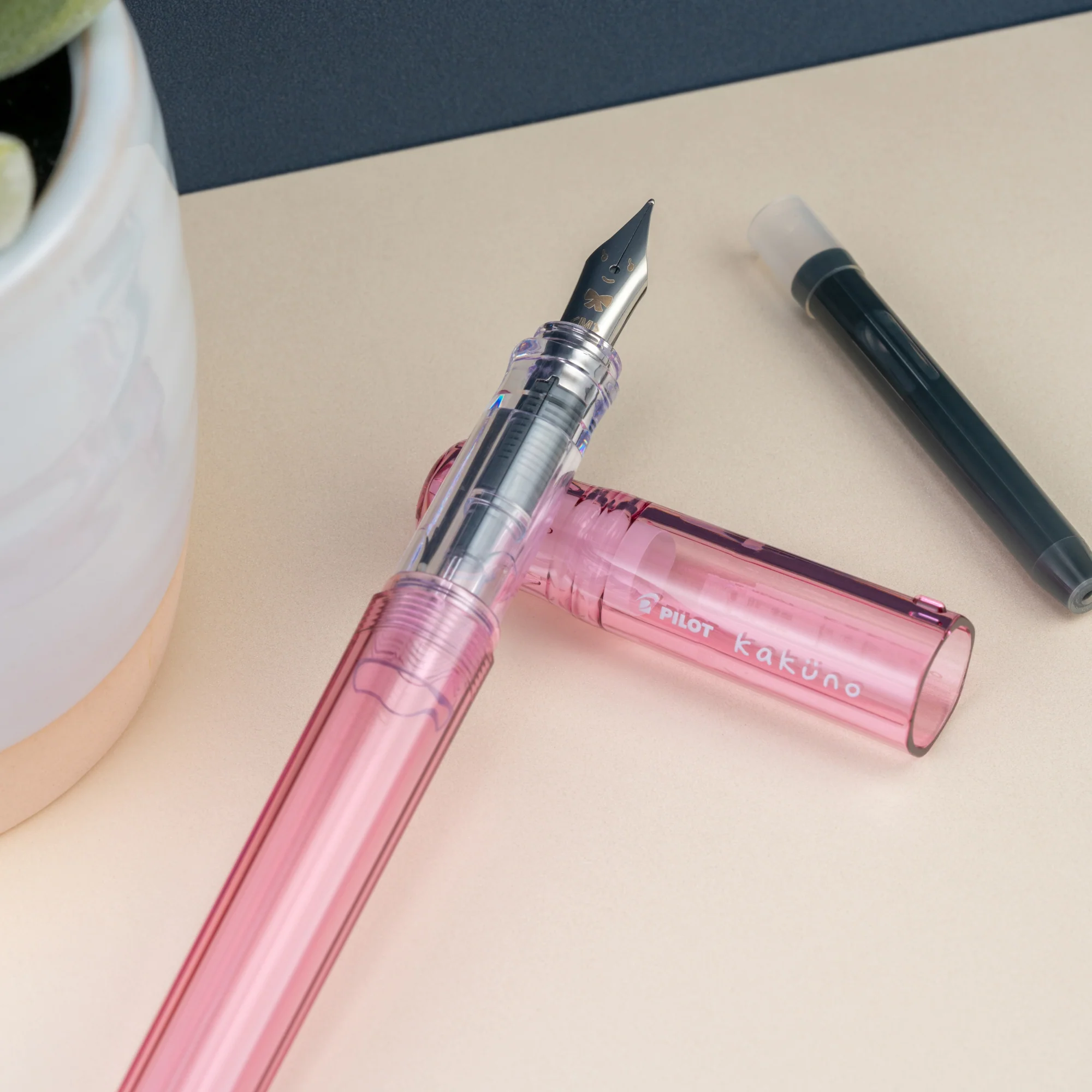 Pilot Kakuno Fountain Pen - Translucent Pink - Image 4
