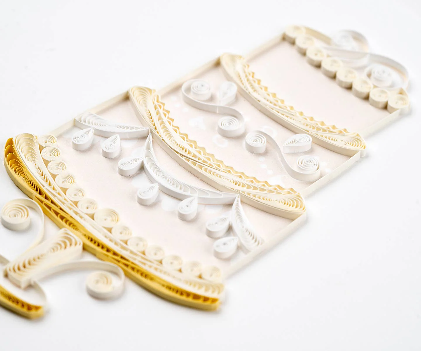 Quilled Elegant Wedding Cake Greeting Card - Image 2