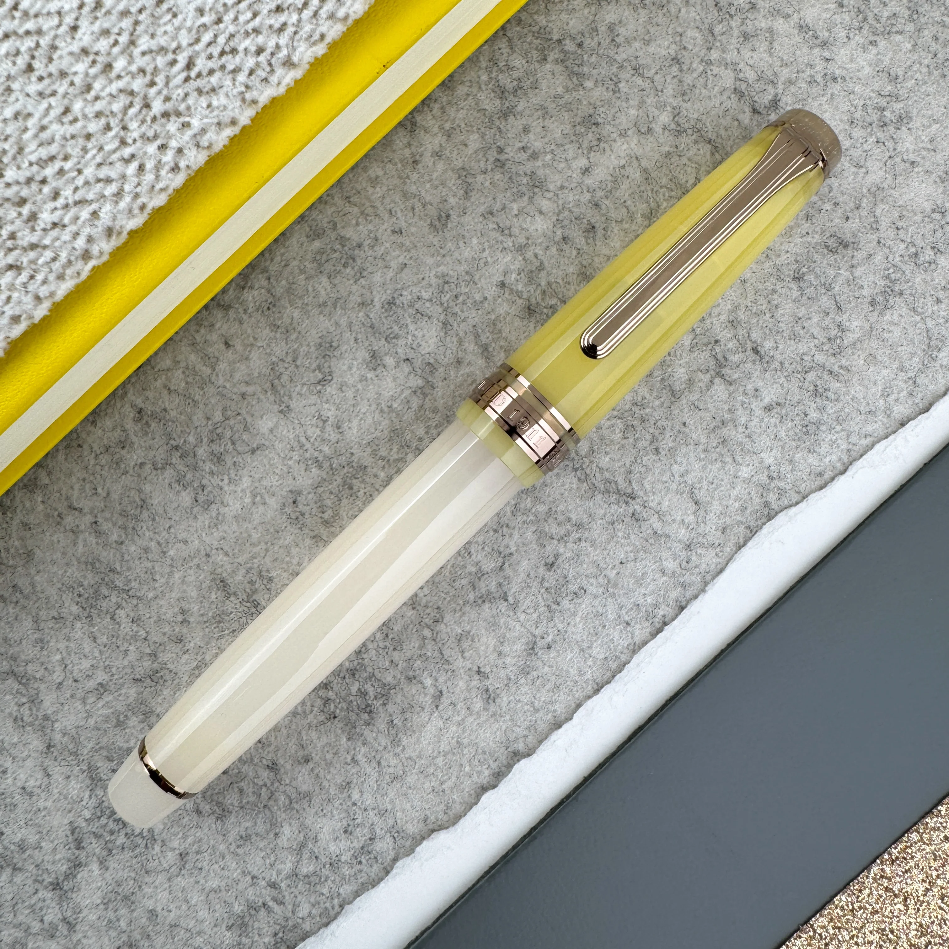 Sailor Pro Gear Slim - Marigold (Special Edition) - Image 2
