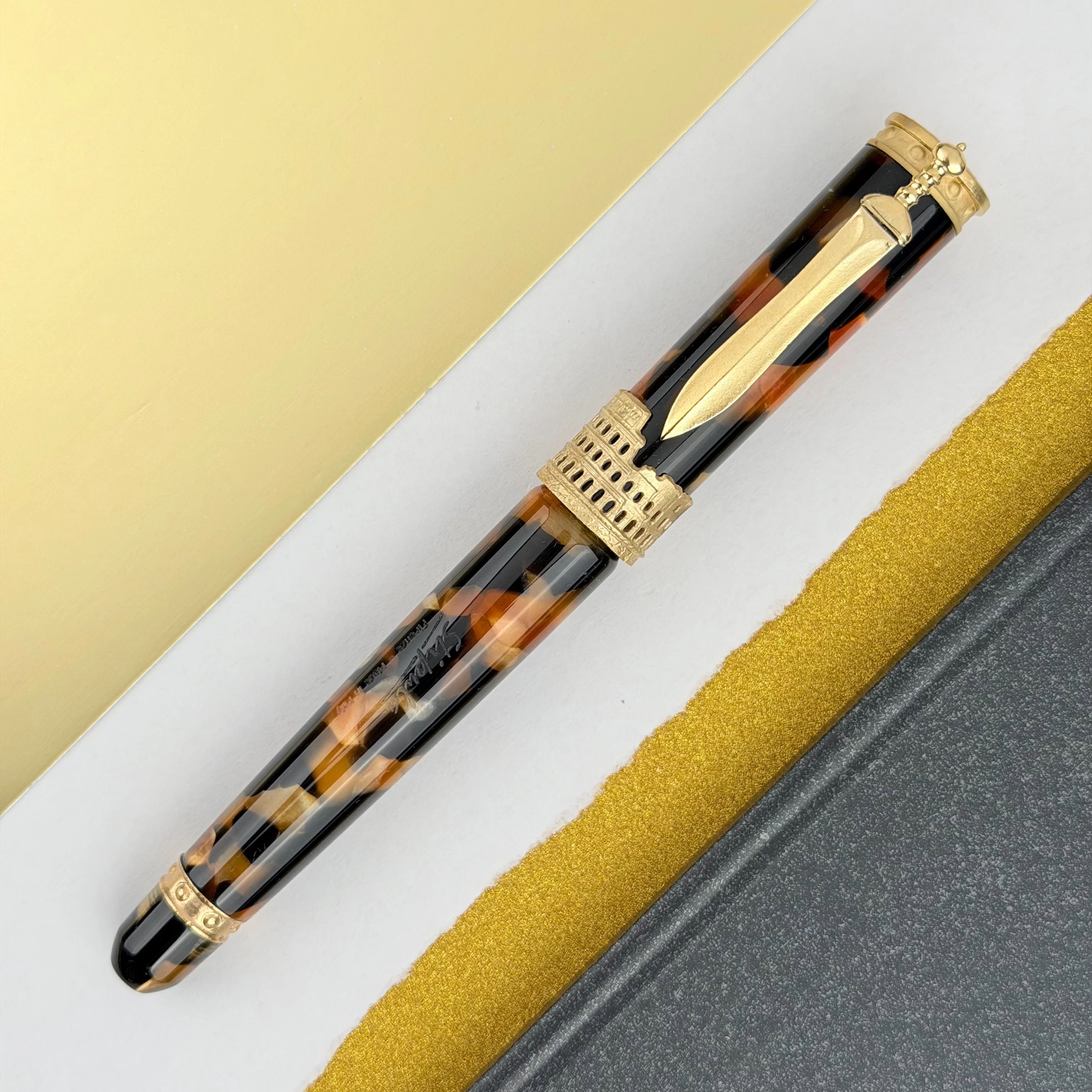 Stipula Gladiator Fountain Pen - Paestrum Tortoise - Image 2