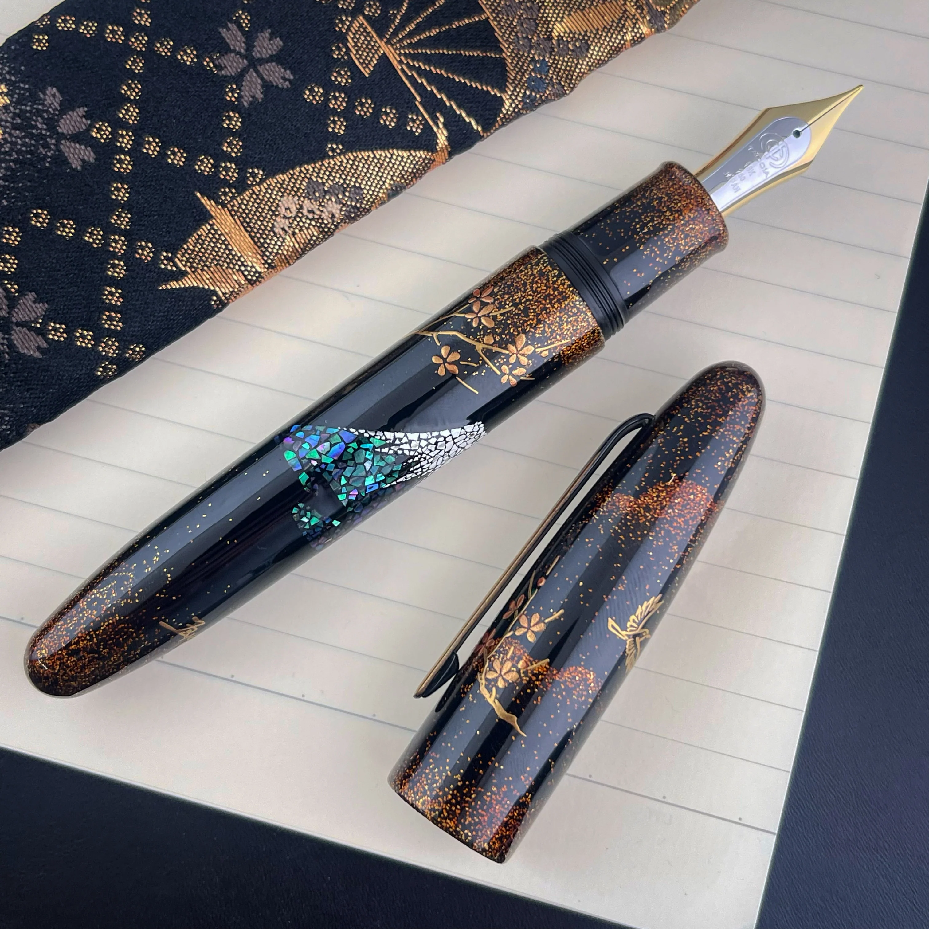 Taccia Empress Fountain Pen - Fujiyama (Limited Edition) - Image 3