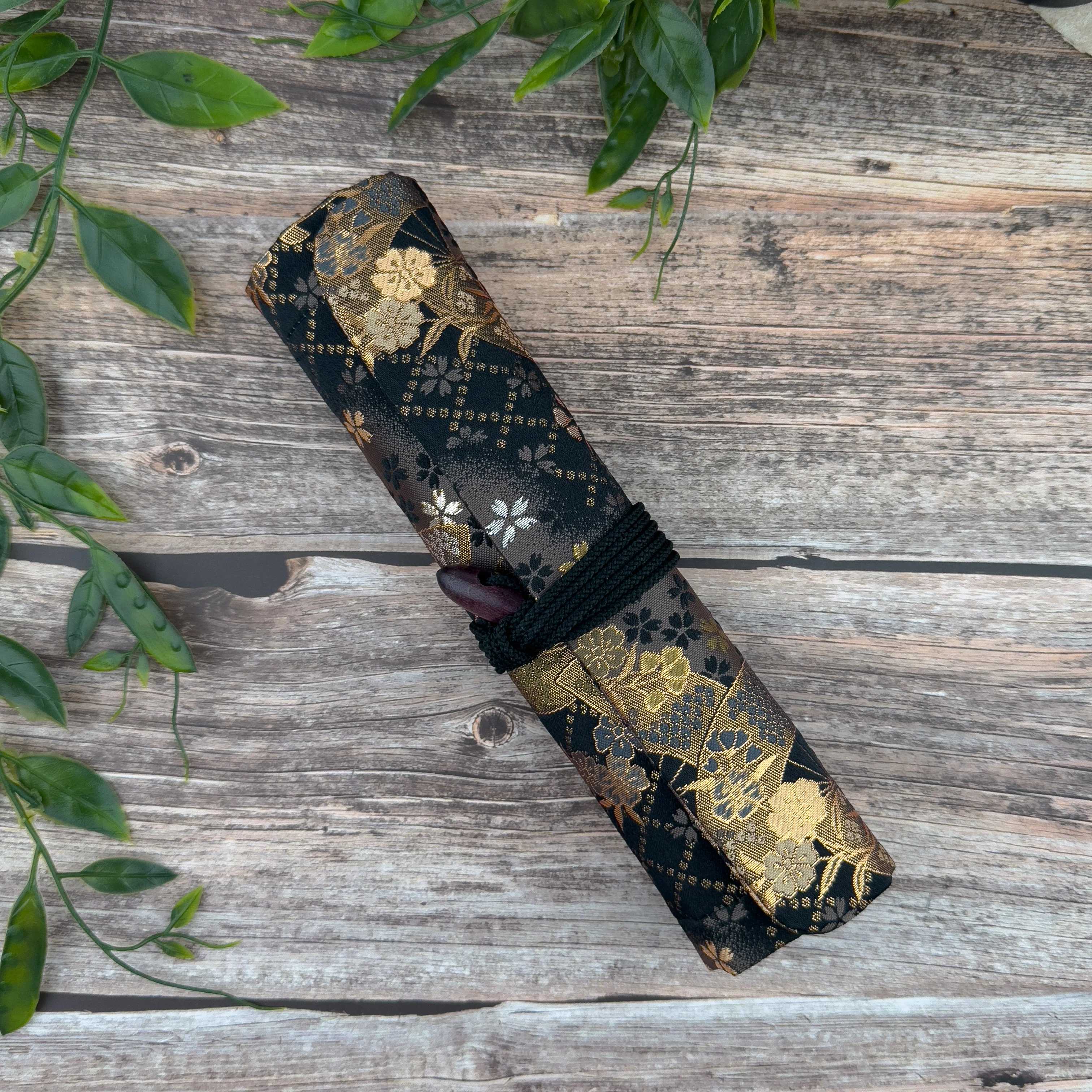 Taccia Kimono Pen Wrap - 8 Slot - Image 5