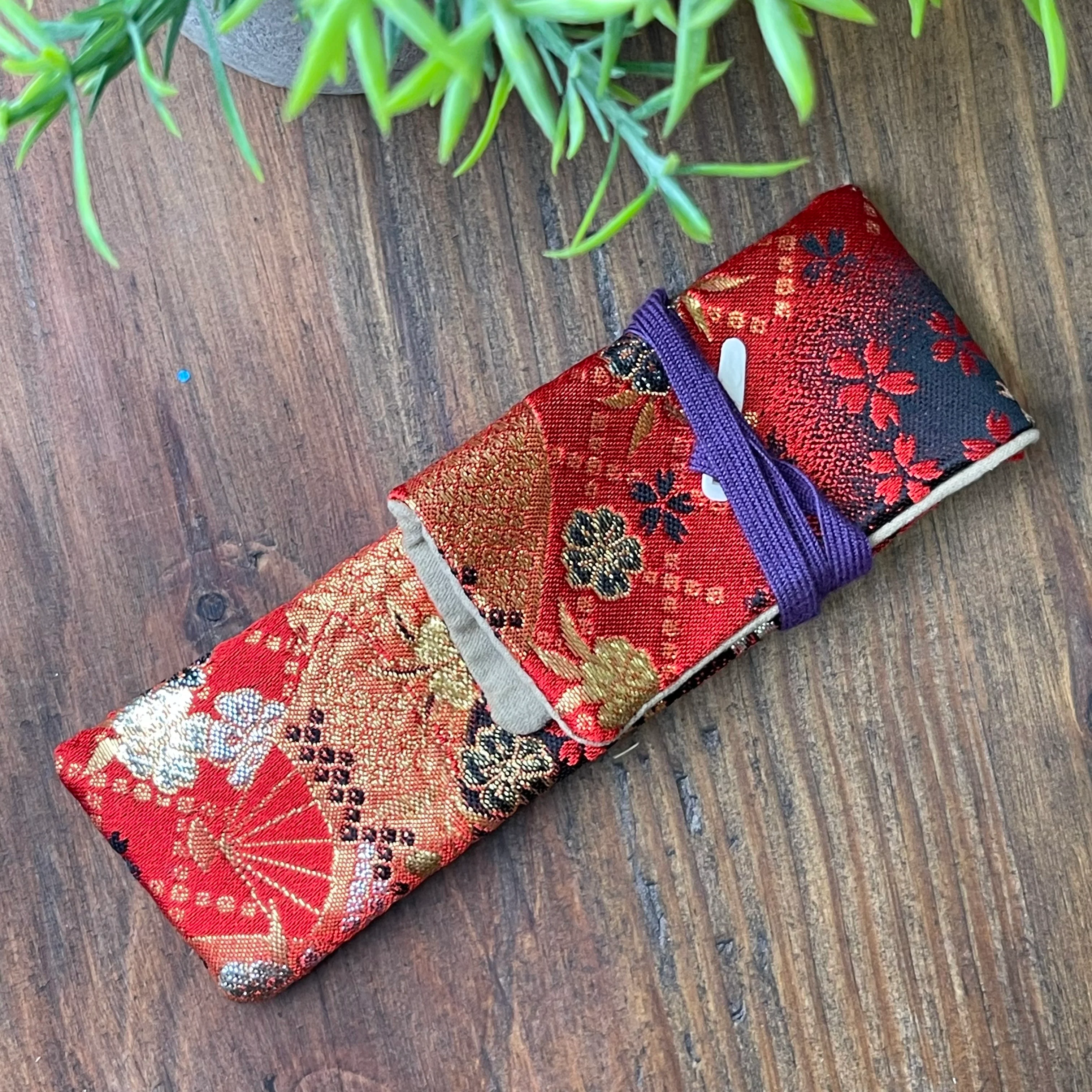 Taccia Kimono Pen Wrap - Single - Image 2