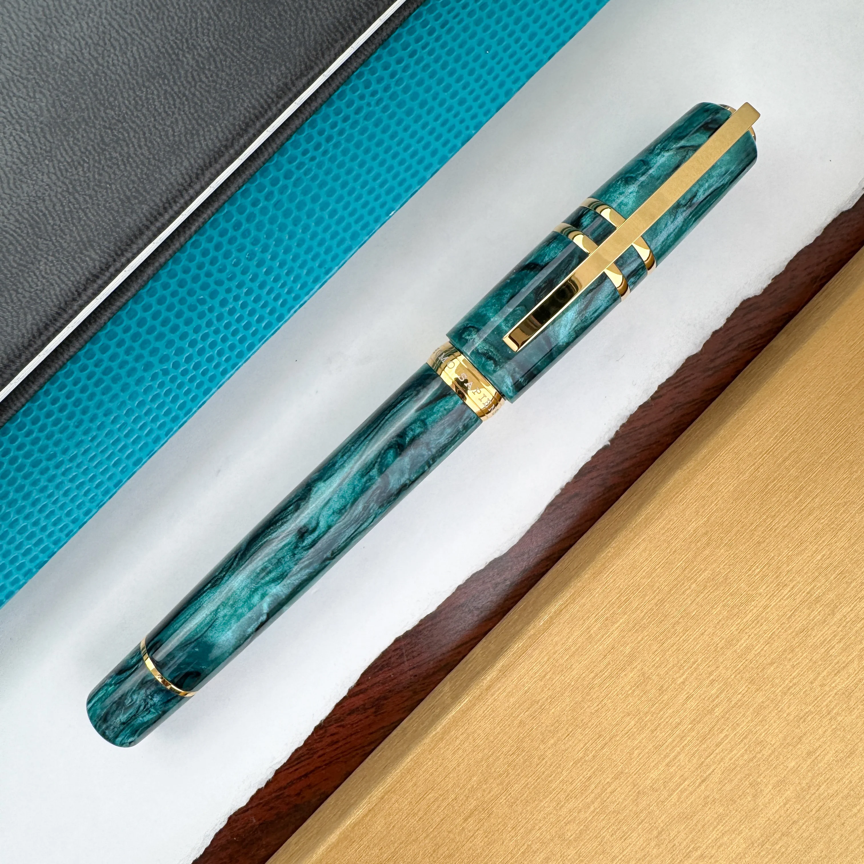 Visconti Homo Sapiens Fountain Pen - Dark Emerald (Limited Edition) - Image 2