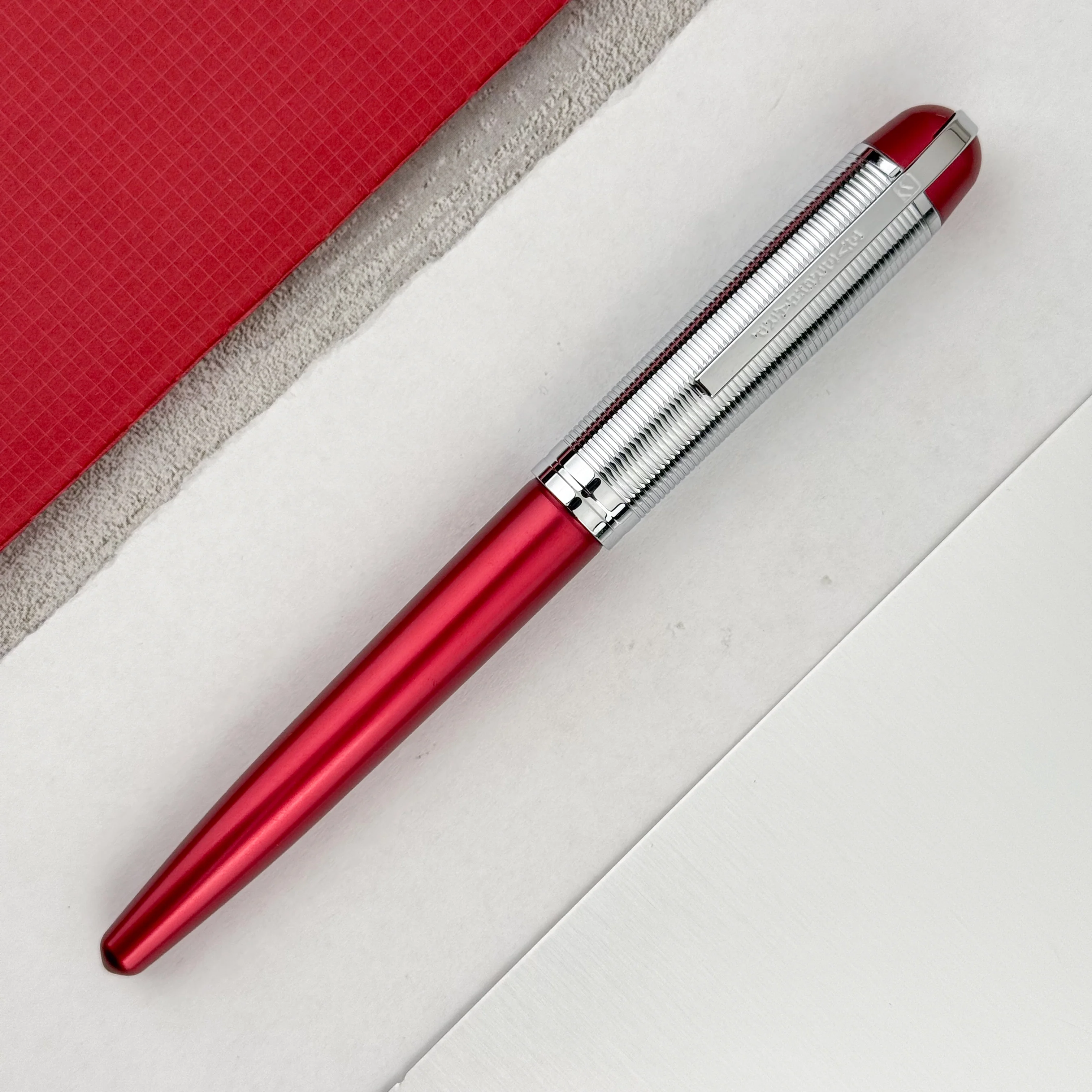 Wahl Eversharp Skyline Fountain Pen - Red w/Silver Trim - Image 2