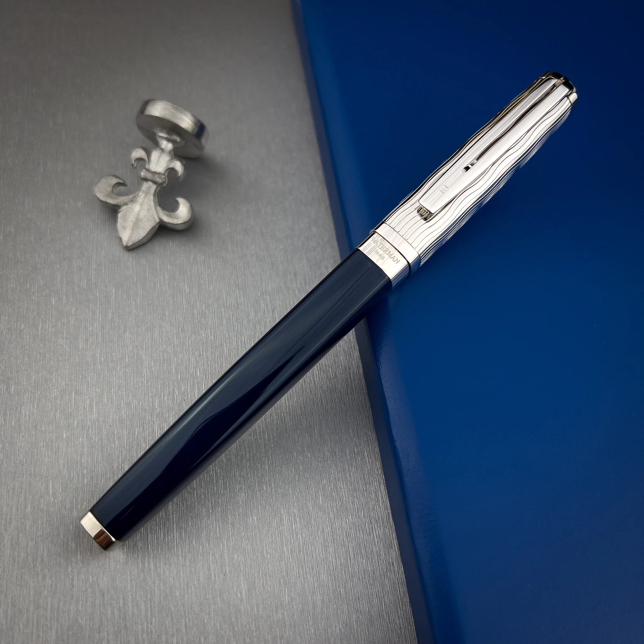 Waterman Exception Slim Fountain Pen - L'essence du Bleu (Special Edition) - Image 2