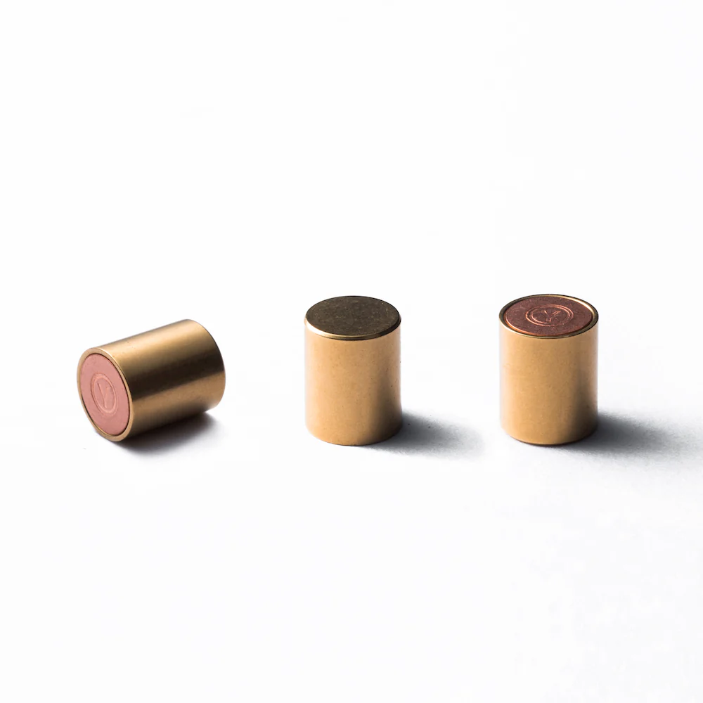 ystudio Classic Magnet Set - Brass - Image 2